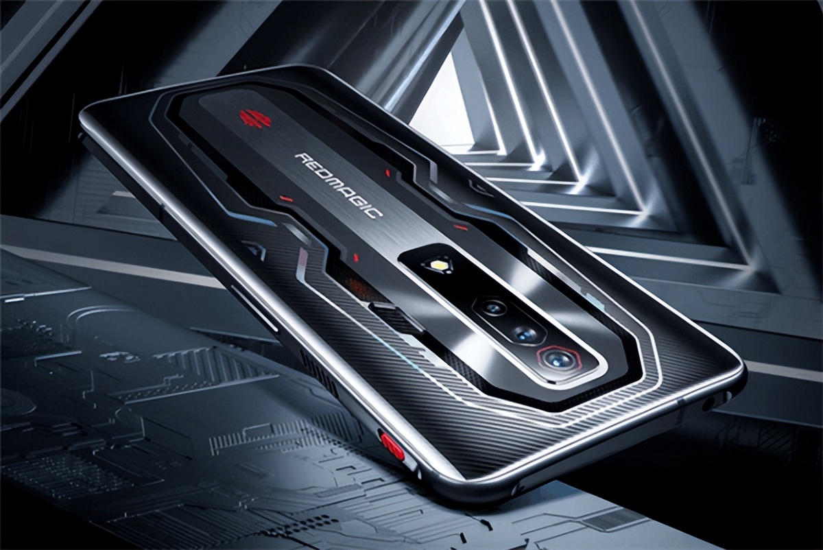 手机内存中的16gb与128gb区别,手机8gb内存和16gb内存的区别