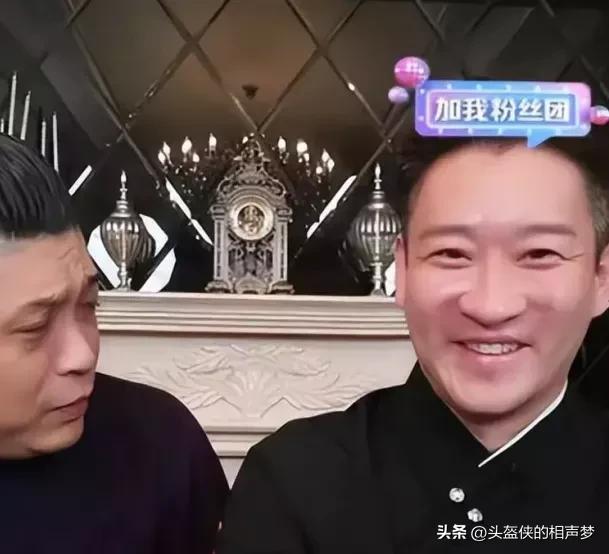 何云伟让大家先看曹云金直播,何云伟来曹云金直播间回放