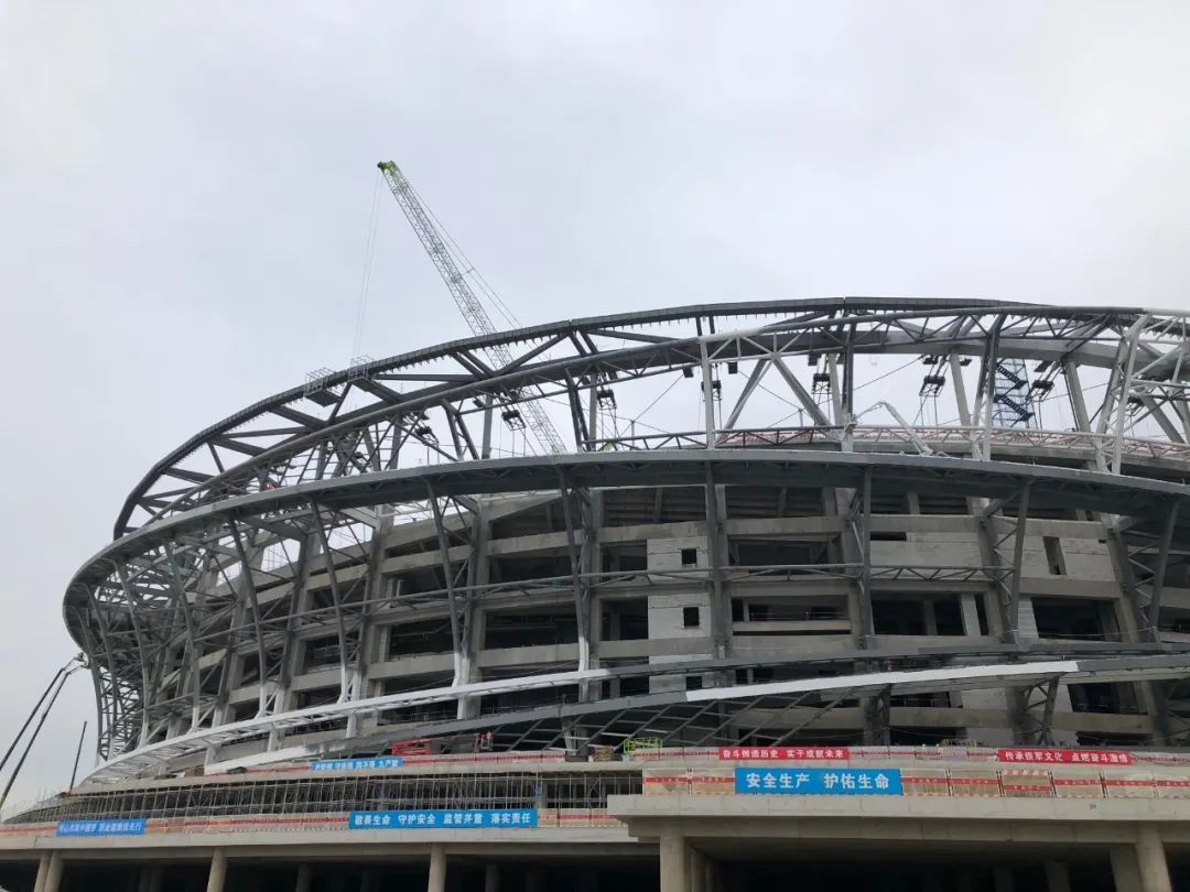 大连梭鱼湾足球场现状,大连梭鱼湾专业足球场最新进度