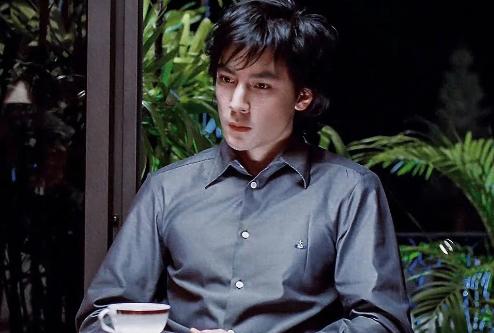 湖州眼镜店老板娘花痴大赏：吴彦祖亲临店内