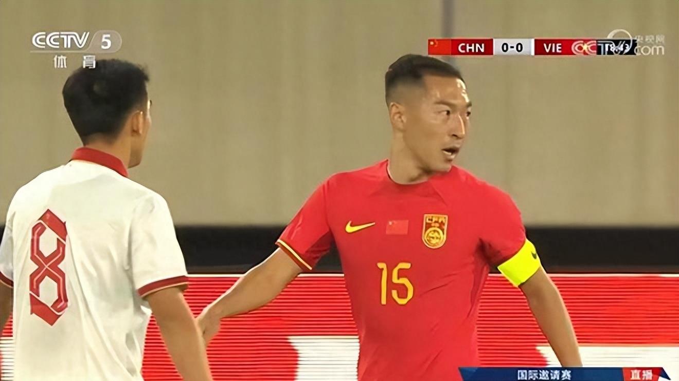 扬科维奇谈国足三场零进球,扬科维奇国足逆转反应