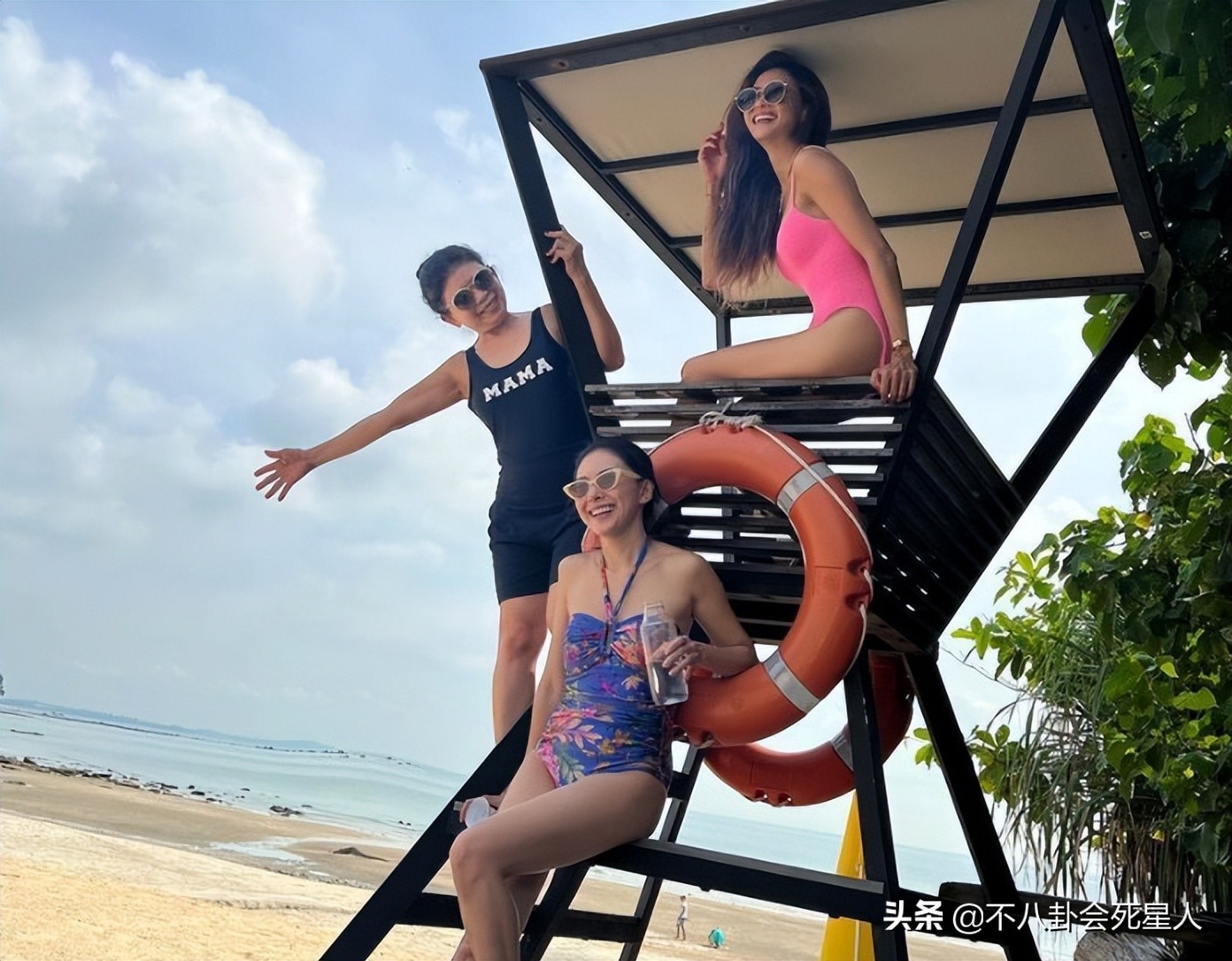 最美港星李嘉欣温碧霞,李嘉欣华裔小姐泳装秀