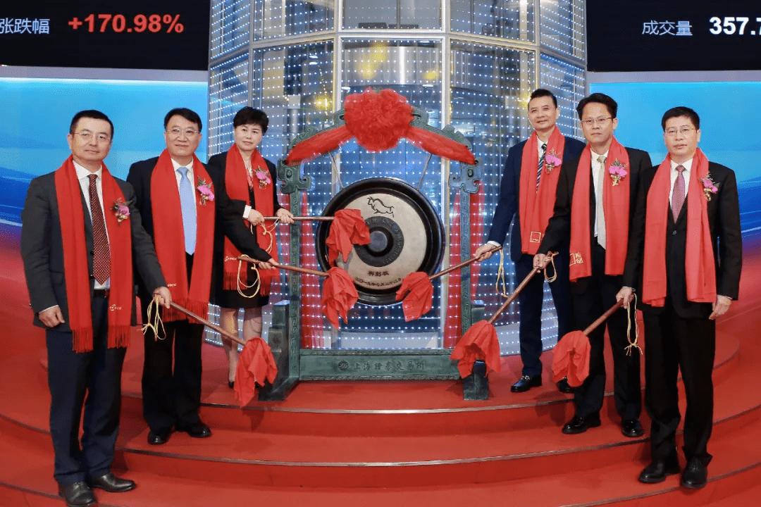 合肥“光刻机女王”程卓发家史：下海创业，公司上市，身家50亿