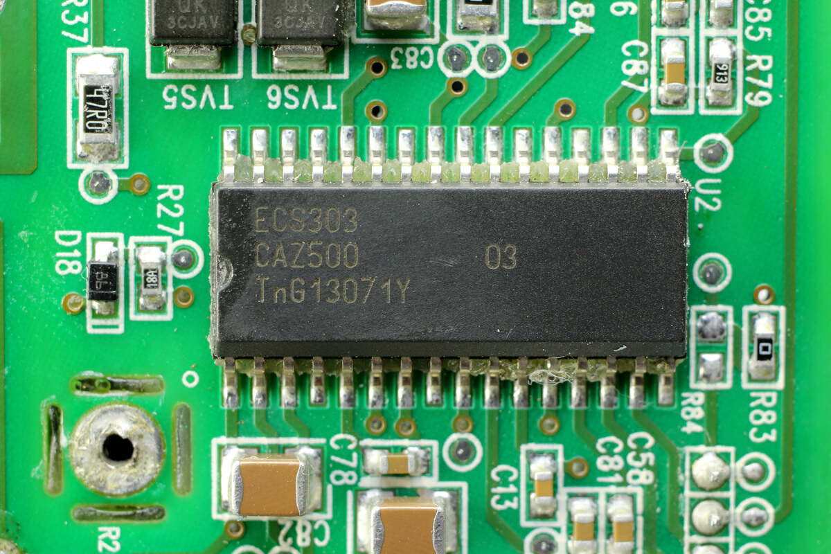 昱能光伏逆变器,昱能逆变器拆解