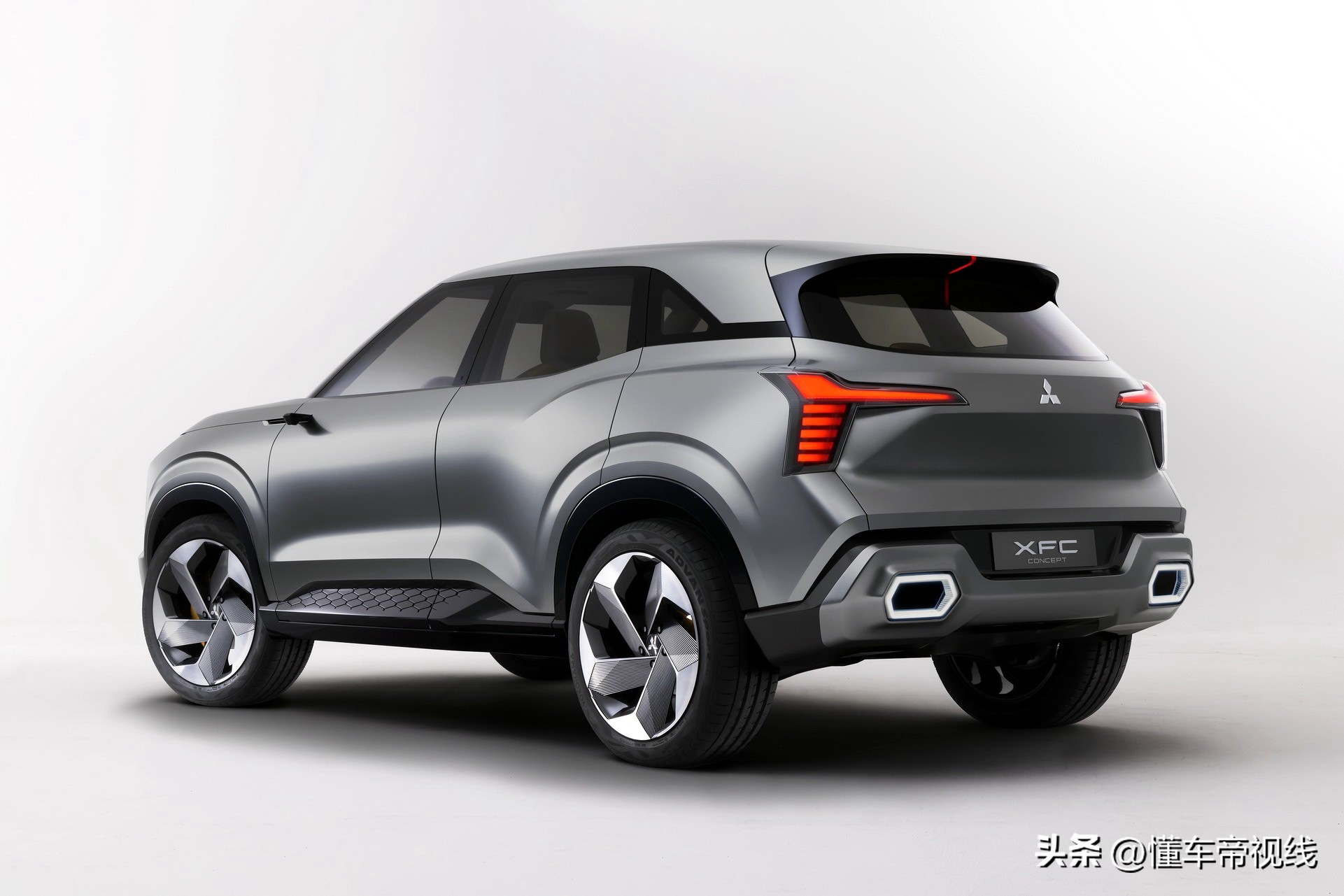 本田xrv与三菱奕歌怎么选,本田xrv和奇瑞选择哪款好