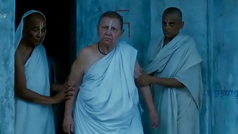 印度女性悲惨生活的电影,揭露印度女人悲惨的一生的电影