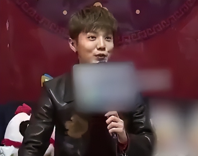 鹿晗和c罗的视频,鹿晗c罗比赛视频