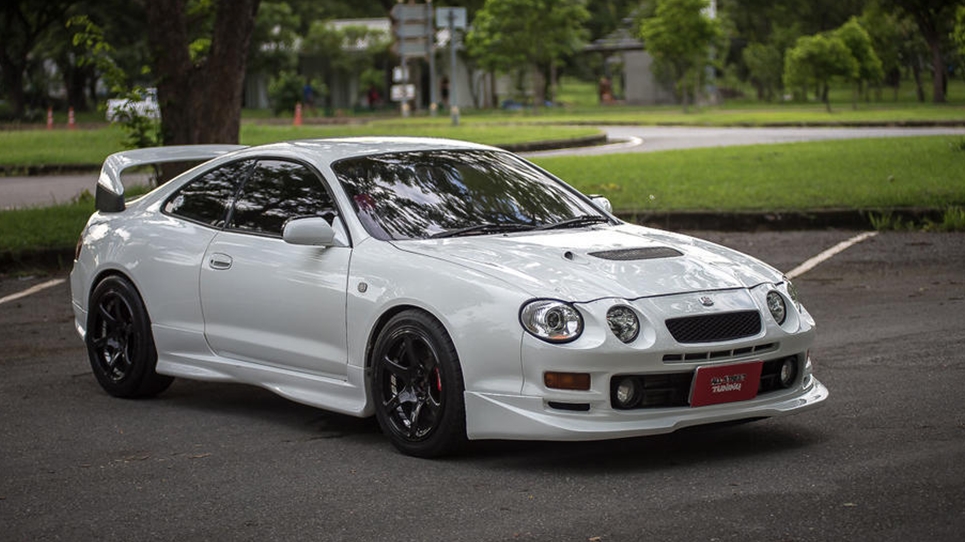 丰田Celica（头文字D—御木座驾）
