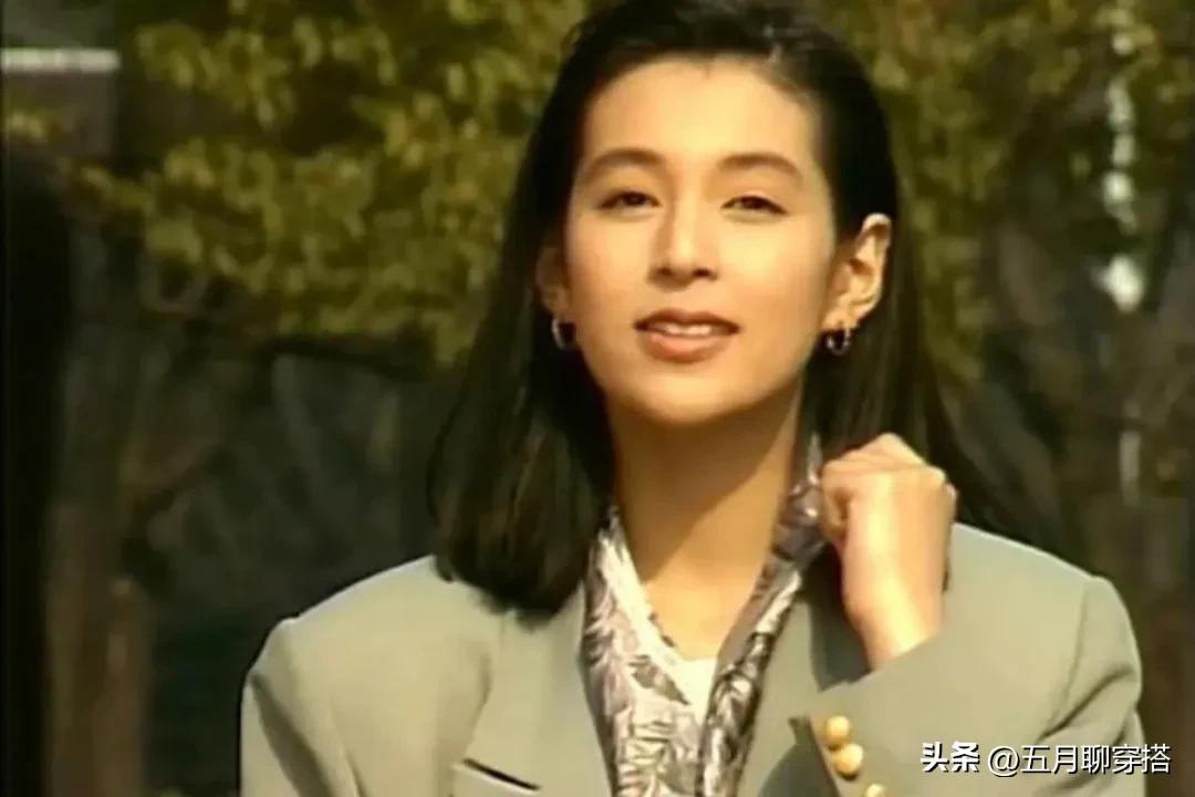 丝巾搭配的启蒙｜东京爱情故事YYDS