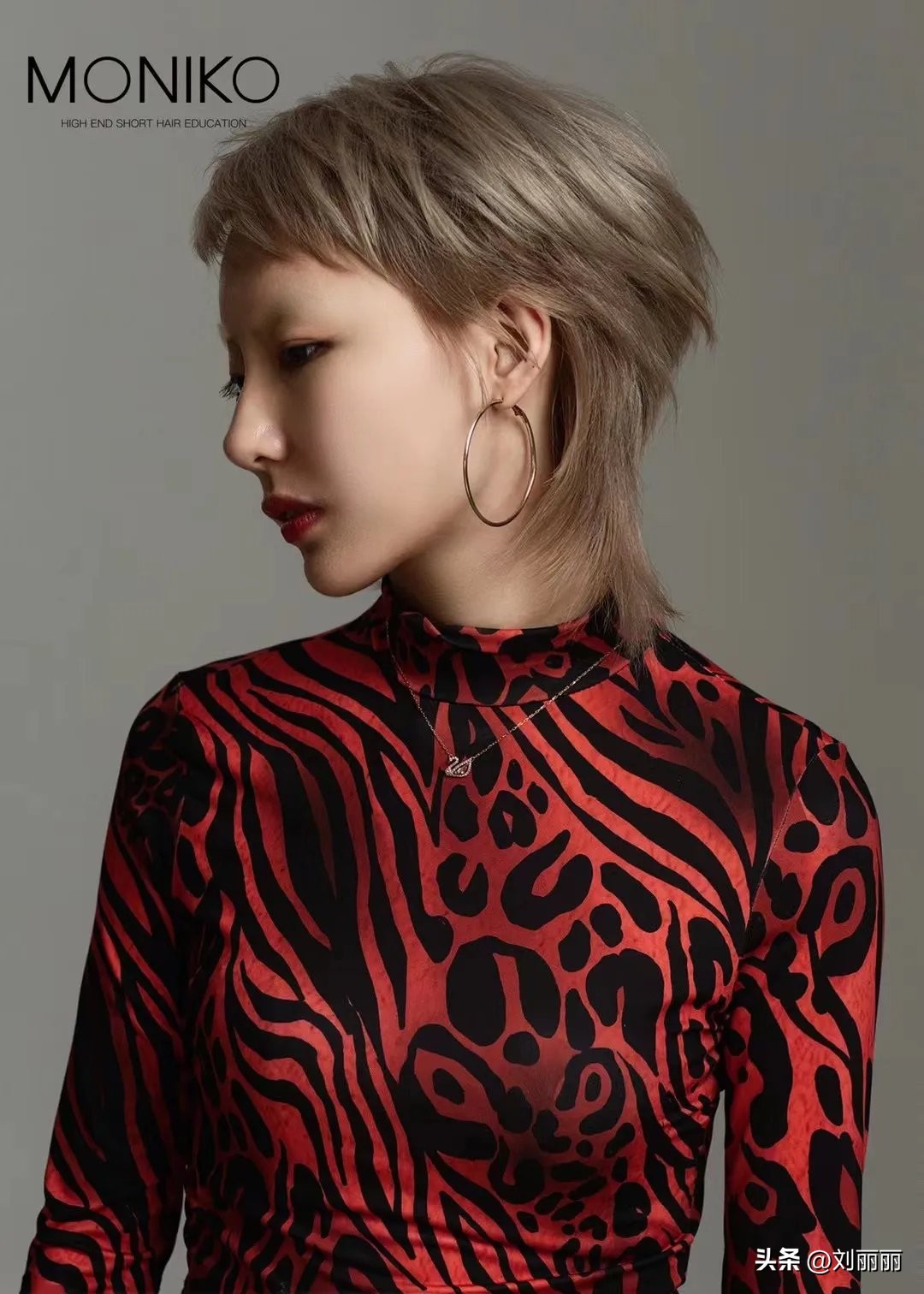 头发造型女中长发最新款,今年流行的头发造型女短发