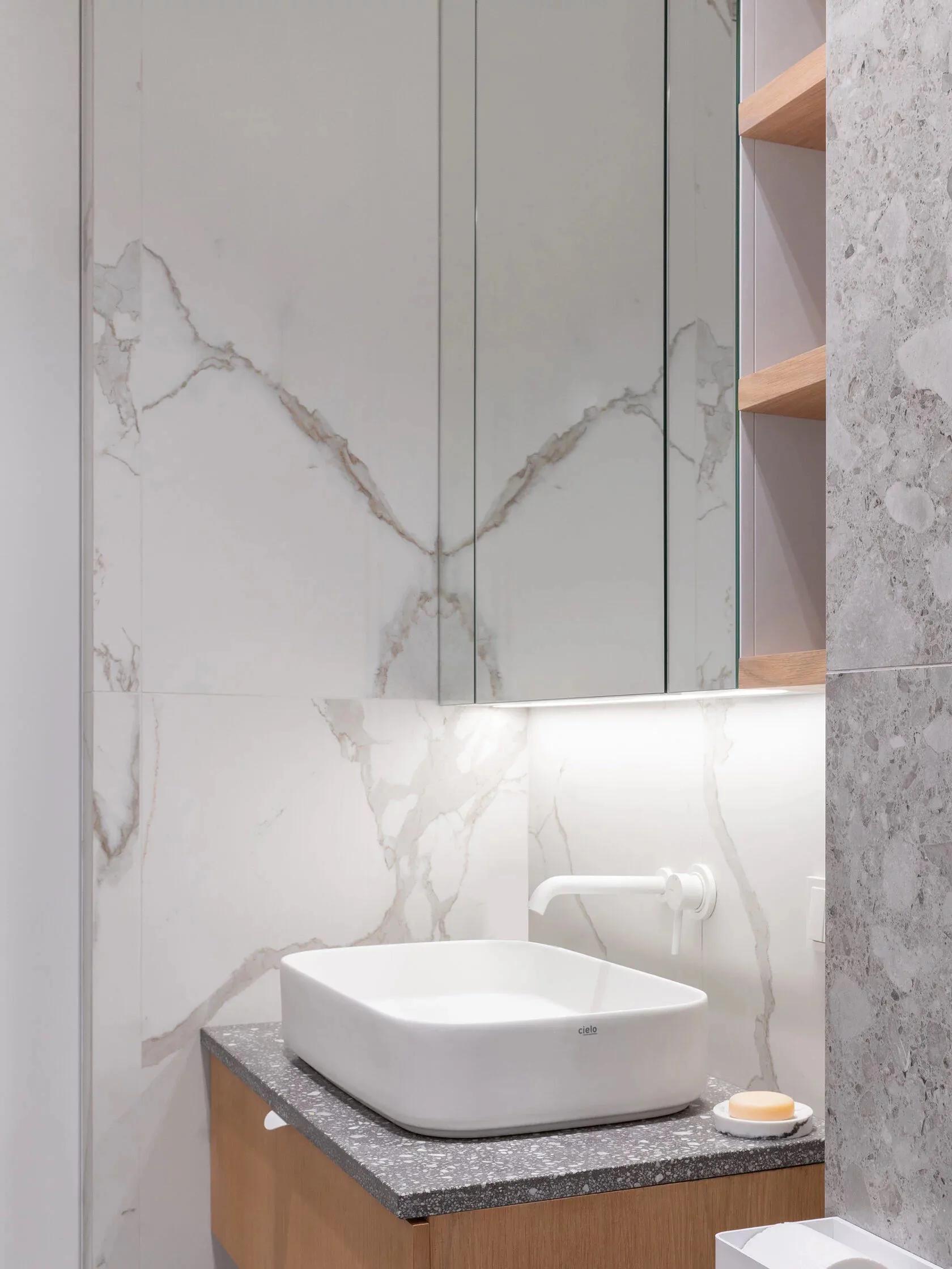 66m²小家，红绿撞色搭配也可以很好看，朋友都点赞