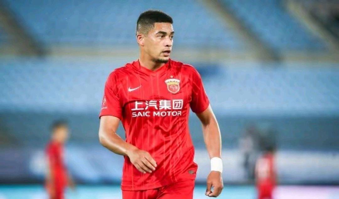 国足最强阵容预测：武磊领衔谢鹏飞杨立瑜或助国足一臂之力