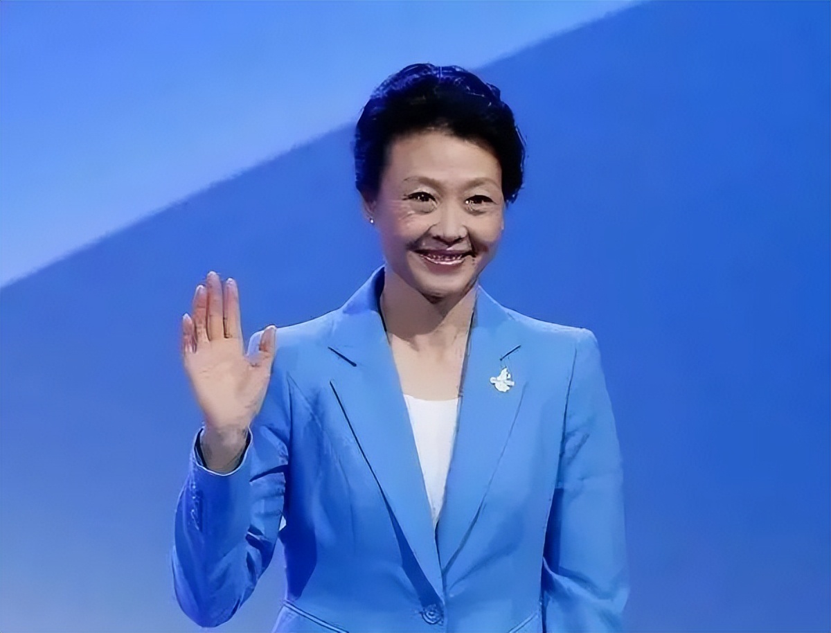 李玲蔚和安冬是妯娌吗,羽坛美女李玲蔚是哪里人