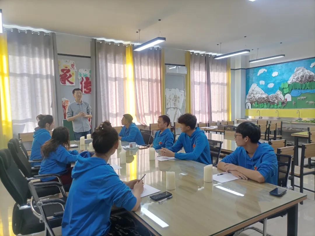 【玩转富蕴】“沉浸式体验”和“跨时空对话”-红色剧本杀为营地红色教育解锁新模式