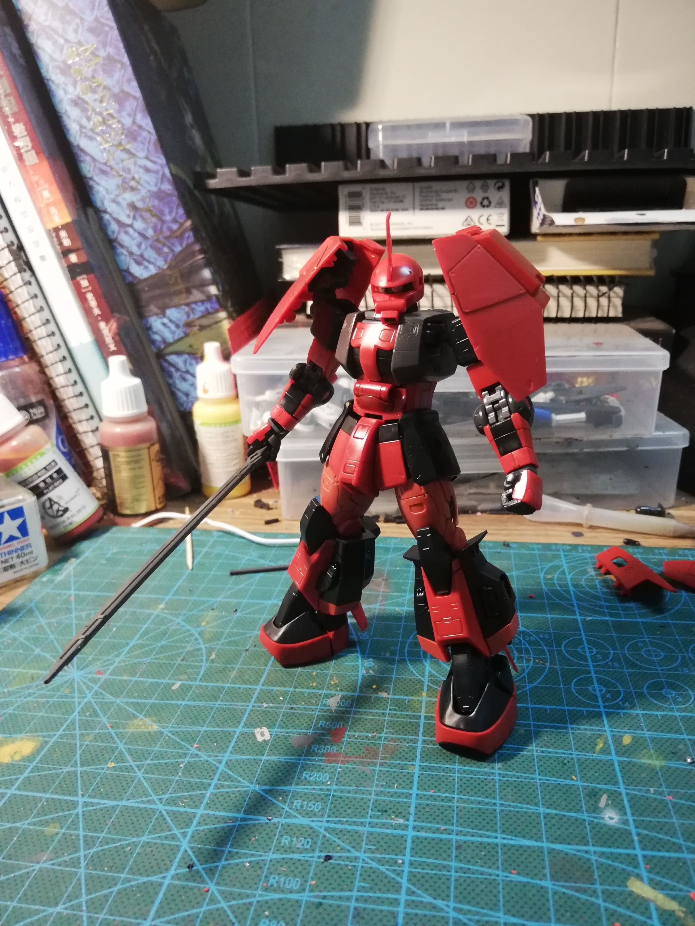 只要够想法，模型素组也能改出好作品-武士扎古