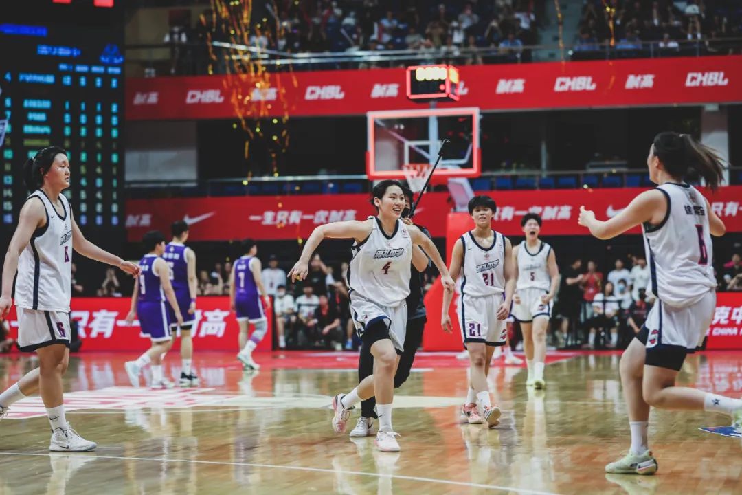 耐高总决赛回浦中学夺冠,耐高总决赛回浦中学夺冠学校沸腾