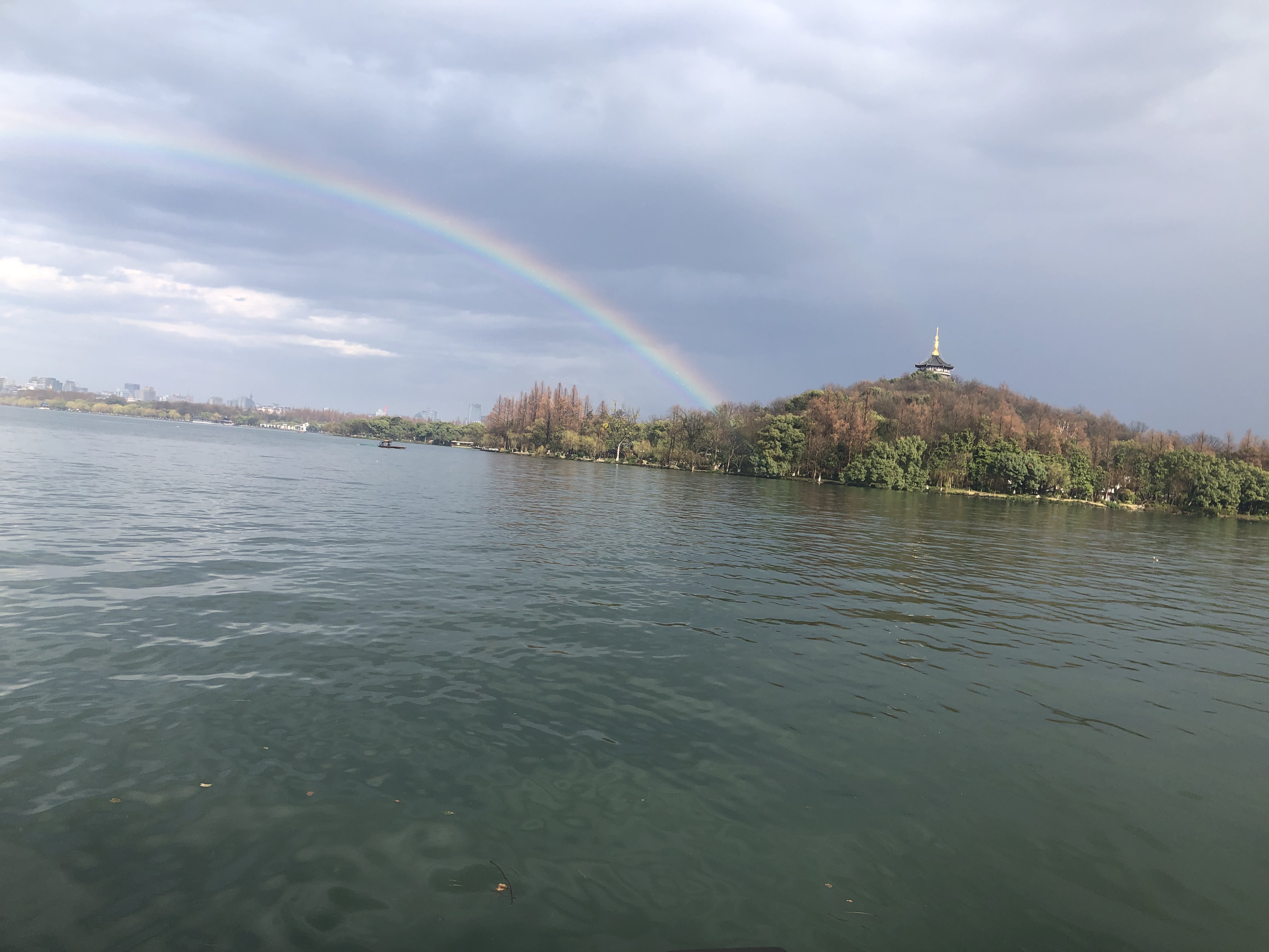 杭州景区古塔,杭州免费的千年古塔