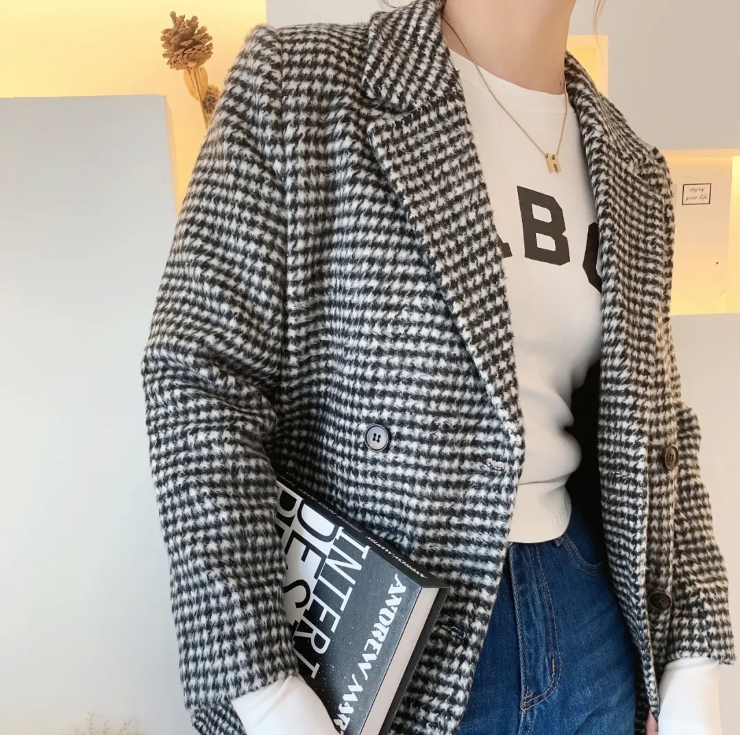 时尚大气好看的女装品牌,2022高档品质新款时尚气质女装