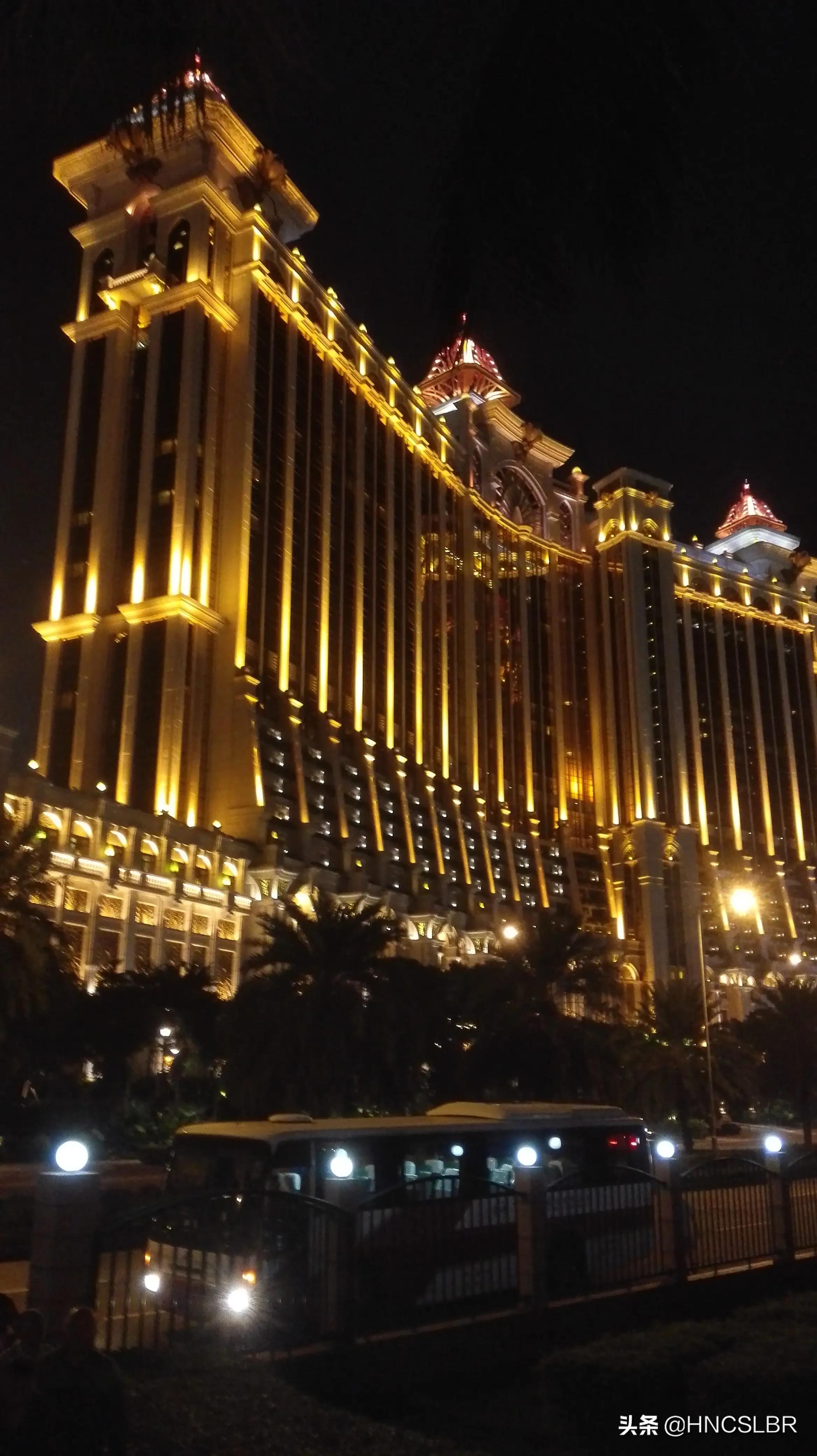 澳门皇庭海景酒店附近就餐地点,澳门皇庭海景酒店上班女孩子衣服