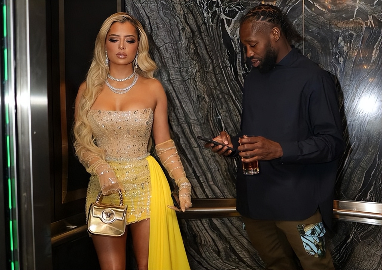 nba球星秀恩爱,nba巨星和女友接吻