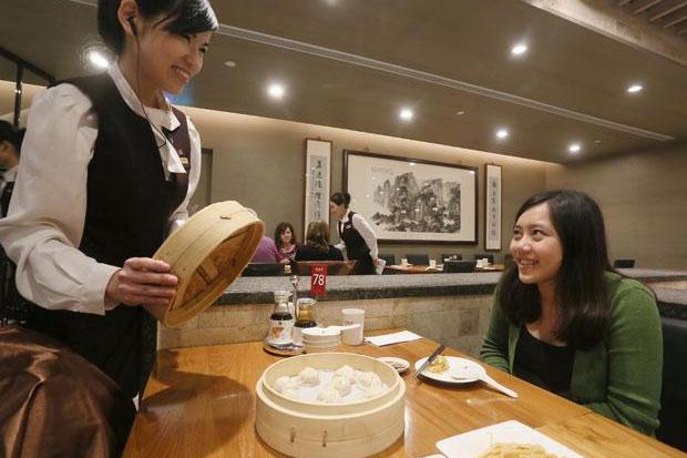 最牛路边摊小吃逆袭,最牛路边摊究竟有多牛