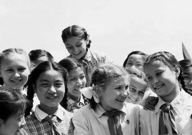 80后童年六一的记忆,六一儿童节难忘的童年记忆