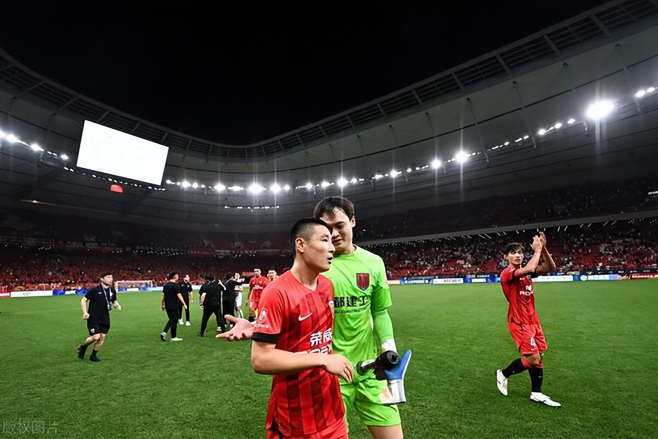 中超成都蓉城绝杀上港,中超成都蓉城对上海上港历史战绩