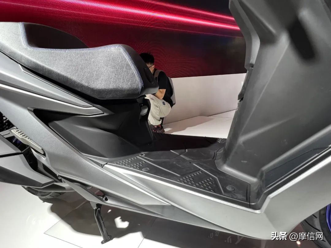 北京摩博会光阳st250试驾,北京摩展光阳krv150