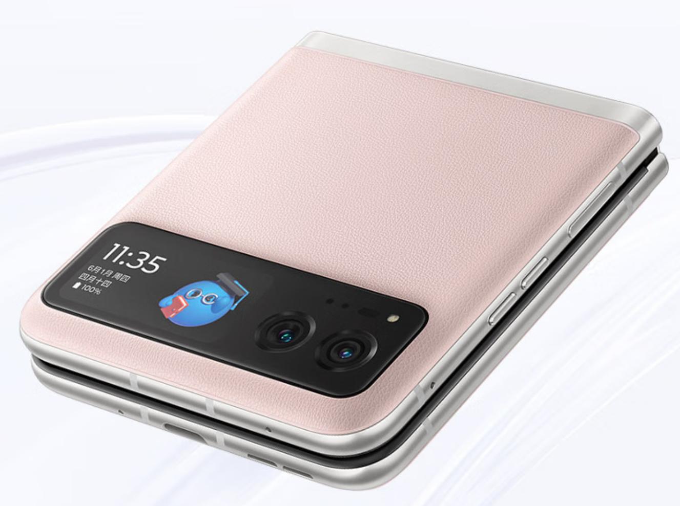 灵魂拷问“折叠屏是否好用”上热搜，是花钱买享受，还是找罪受？