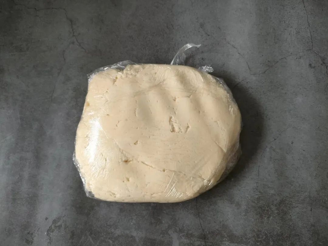 韩国ins博主，用饼干做创意蛋糕，一天1000个不愁卖