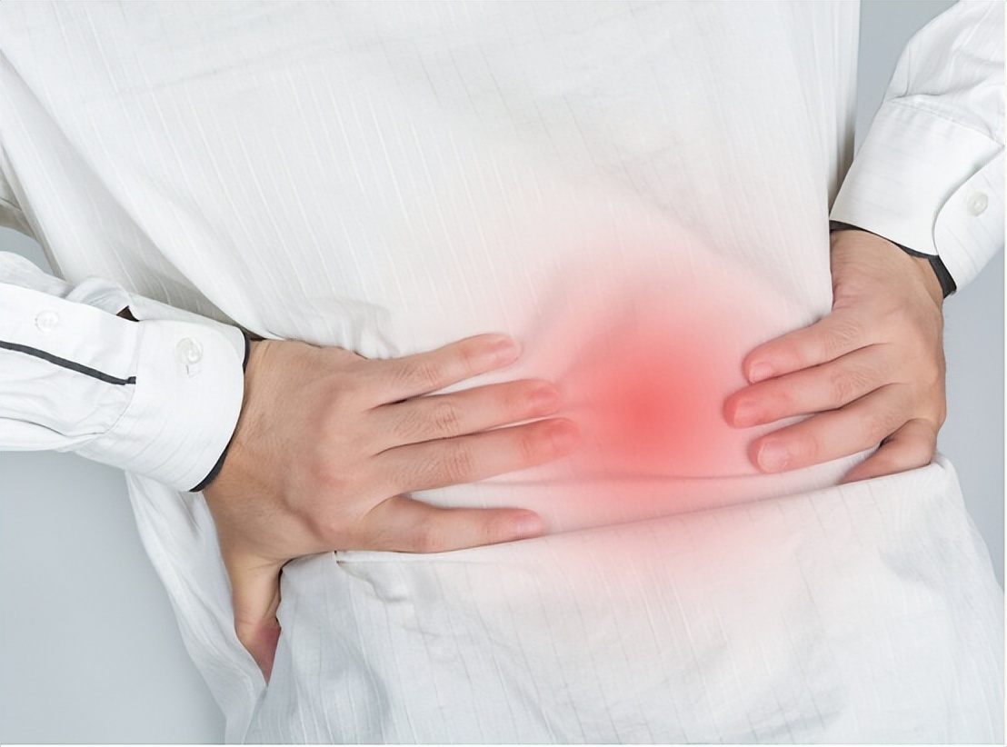 年轻人腰间盘突出如何根治,年轻人腰间盘突出怎么治疗