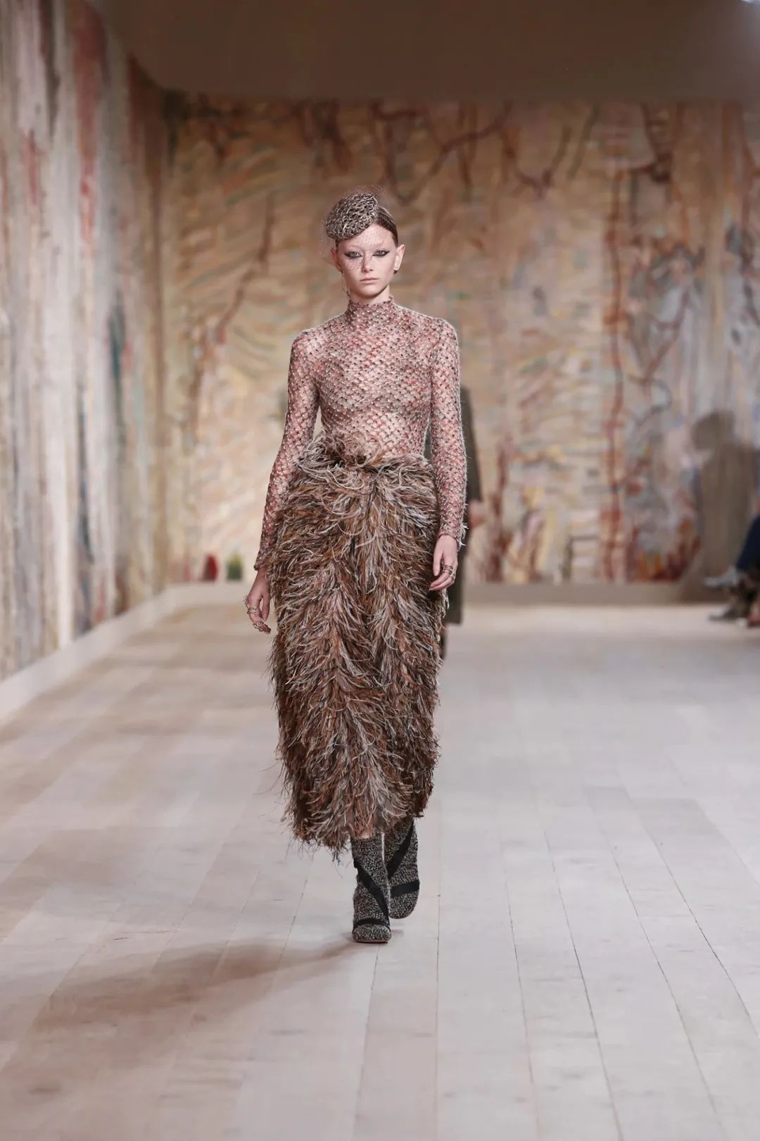 2023年明星穿过的高定,又大又繁琐的高定系列