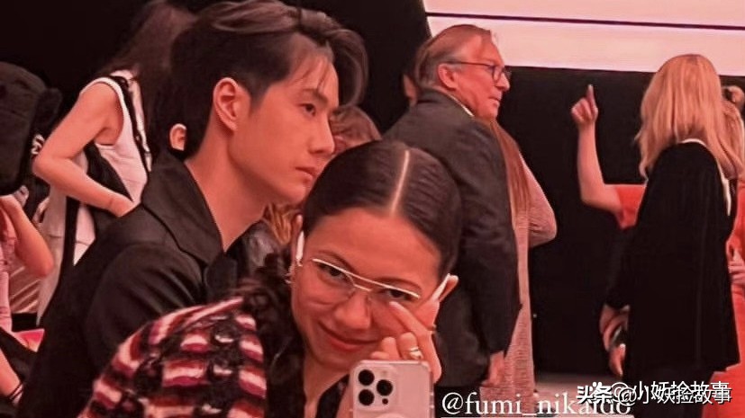 最新王一博植村秀,小松菜奈王一博同框