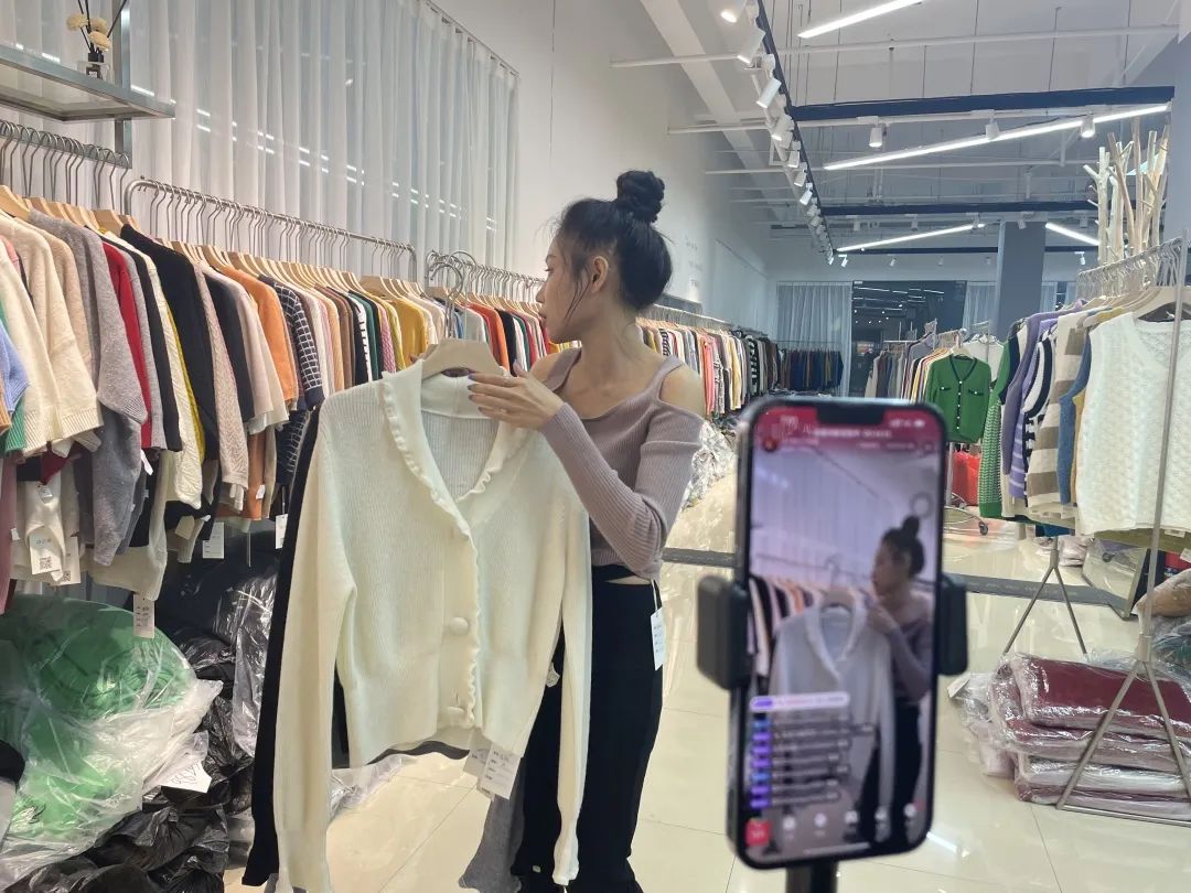 做供应链给大主播供货,自己做供应链怎么找主播卖货