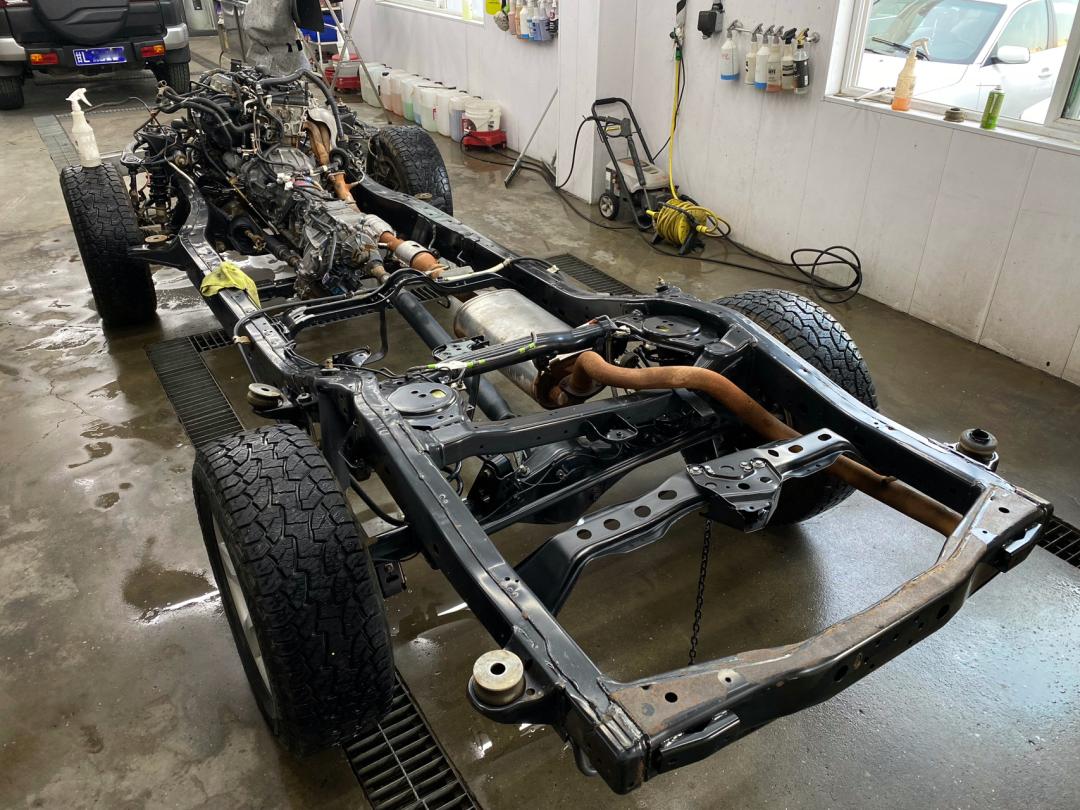 丰田霸道彻底大翻修视频,丰田霸道全车整备翻新费用