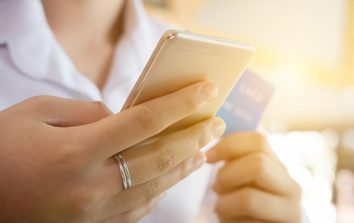 在国外可以在国内拼多多购物吗,拼多多和淘宝哪个平台买东西好