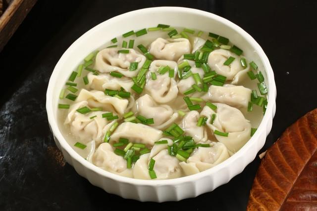 保姆给雇主洗鞋袜,保姆给雇主洗衣服经历