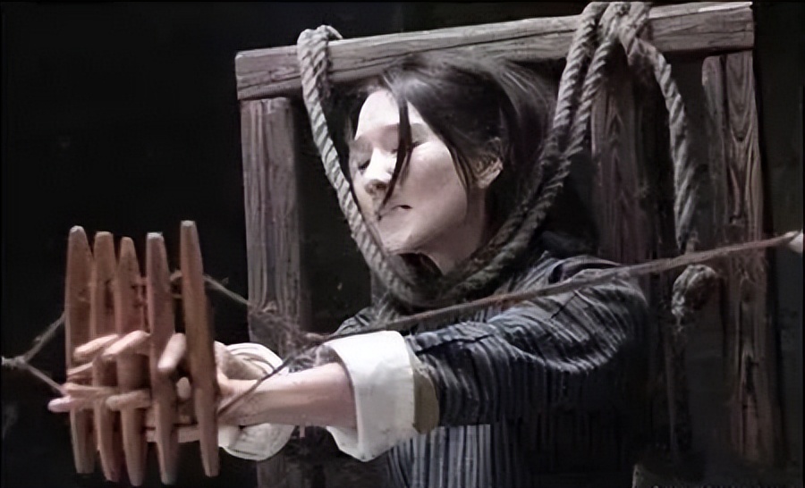 中国历史上对女性实施的酷刑有哪些？