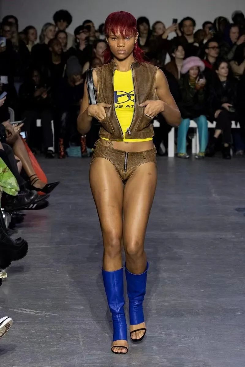 2022春夏伦敦时装周解读,2023伦敦时装周全部图片