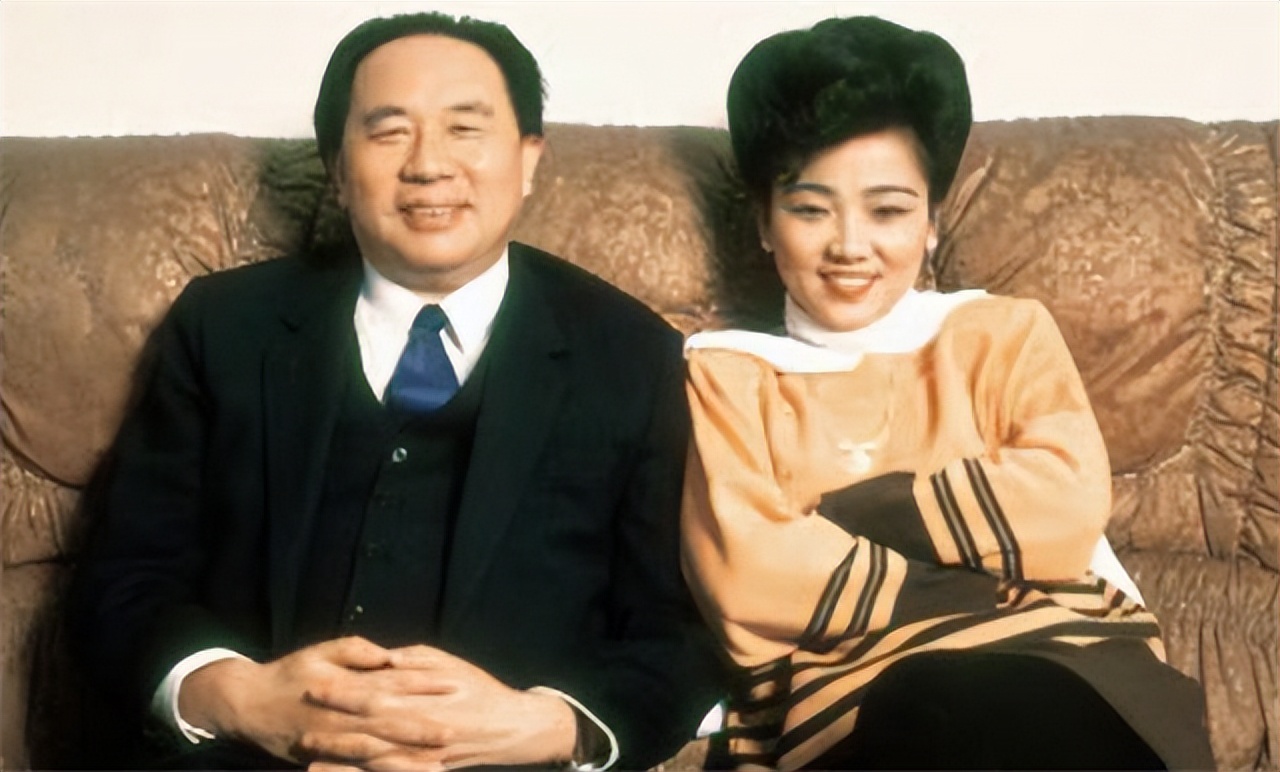 中国首位死亡的亿万富翁,中国首位千万富翁