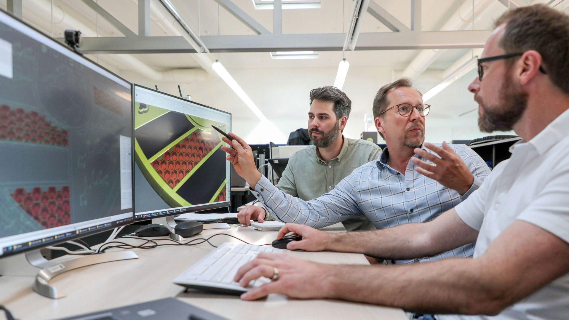 保时捷logo升级,保时捷车标进化