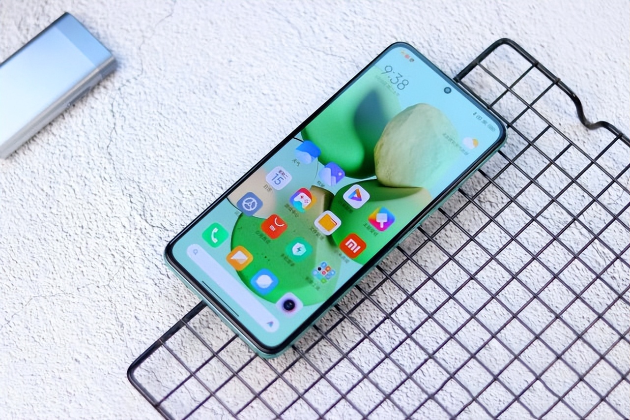 “应有尽有”打动我心，这5款“万金油”手机，用个三年不想换