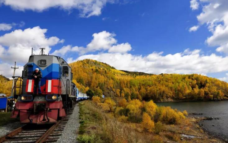 坐上火车去俄罗斯沿途风景,坐火车七天七夜俄罗斯之行