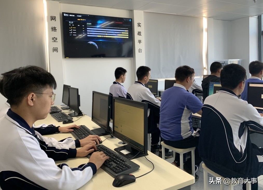 孩子读职校出来有什么出路,孩子读职高真的就看不到希望了吗