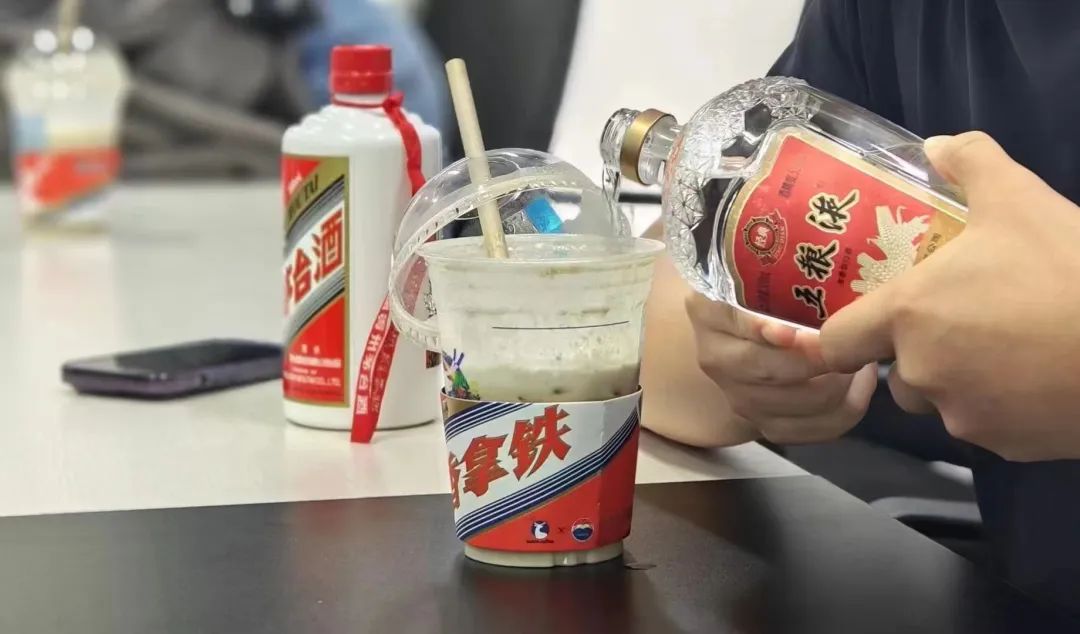 有多少人借着酒劲说出真心话,有多少人借着酒意