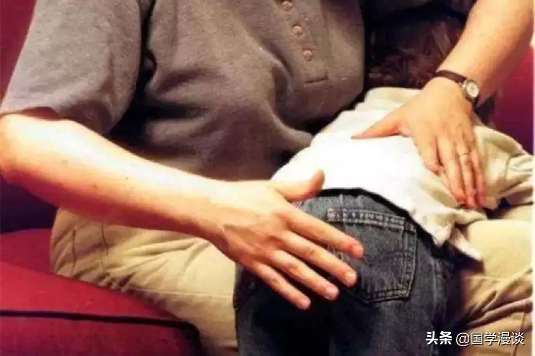 孩子6岁，仍然把“粑粑”拉在裤子里，妈妈的崩溃只换来情况恶化