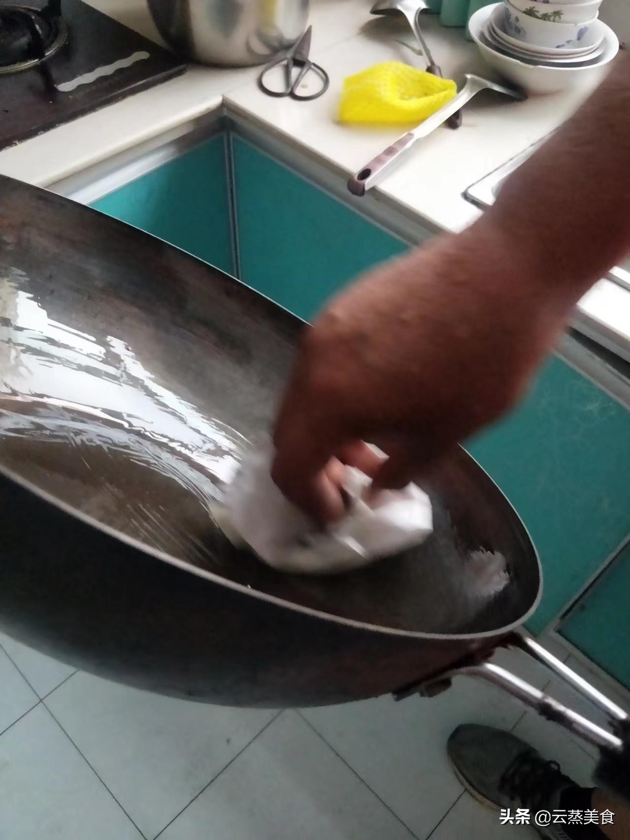 买过的免开锅铁锅生锈开锅方法,用过的铁锅开锅正确方法