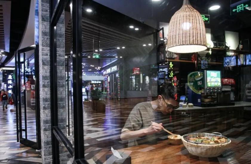 姝讳骸鍗佸勾鏃犱汉璁ゅ案,鐢熷墠鏃犱汉闄即姝诲悗鏃犱汉璁ゅ案