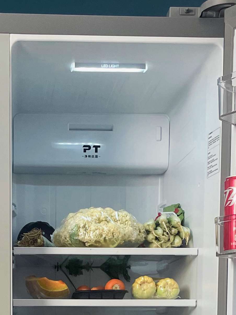 美的冰箱601升19分钟净味冰箱评测,海尔冰箱470和美的冰箱478哪个好