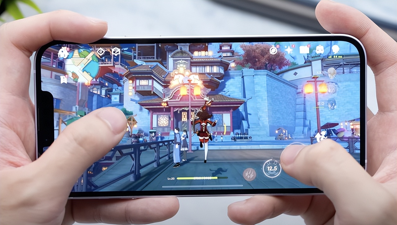 iphone13降15.7.4,iphone13现在降到什么价位了